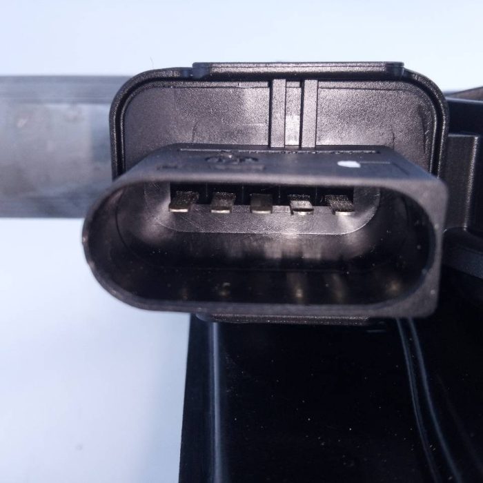 641055