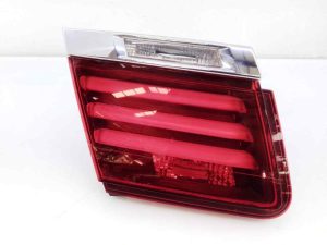 PILOTO TRASERO IZQUIERDO PORTON 7300271 / E1-A3-47-2 / 27000106 BMW SERIE 7 (F01/F02)