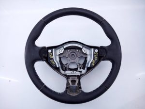 VOLANTE 34305483A / E2-A4-60-1 NISSAN JUKE (F15)