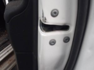 CERRADURA PUERTA DELANTERA DERECHA TOYOTA LAND CRUISER (J15)