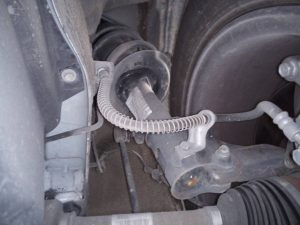 AMORTIGUADOR DELANTERO IZQUIERDO KIA CEE´D