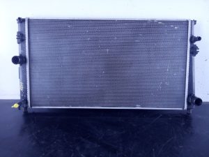 RADIADOR AGUA 4221354530 / P2-A6-13 TOYOTA AURIS