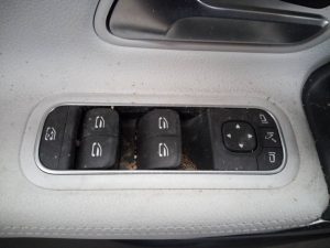 MANDO ELEVALUNAS DELANTERO IZQUIERDO MERCEDES-BENZ CLASE A (BM 177)