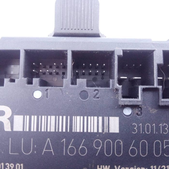 396069