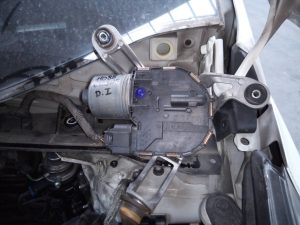 MOTOR LIMPIA DELANTERO 98110A4000 / 131855511322 KIA CARENS ( )