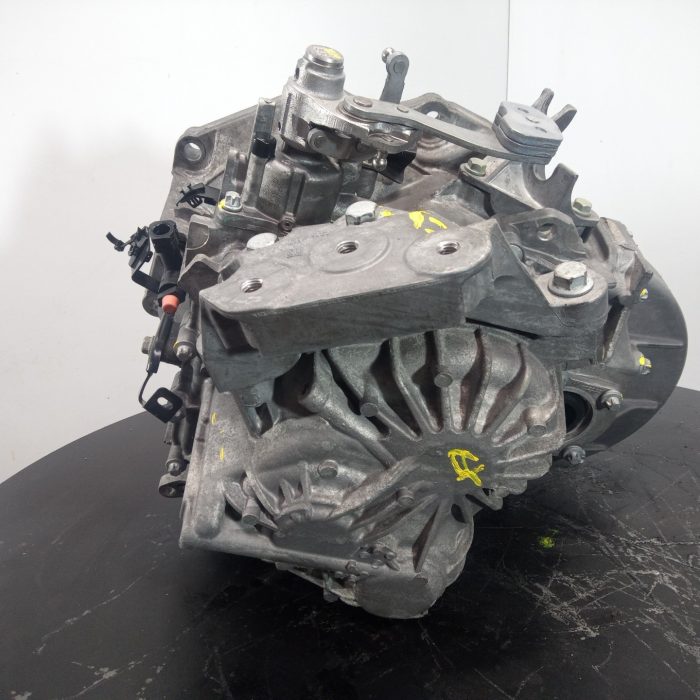 402231