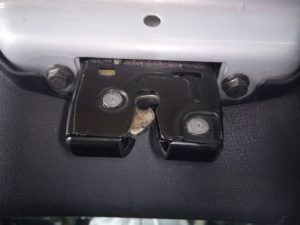 CERRADURA MALETERO / PORTON NISSAN QASHQAI (J10)
