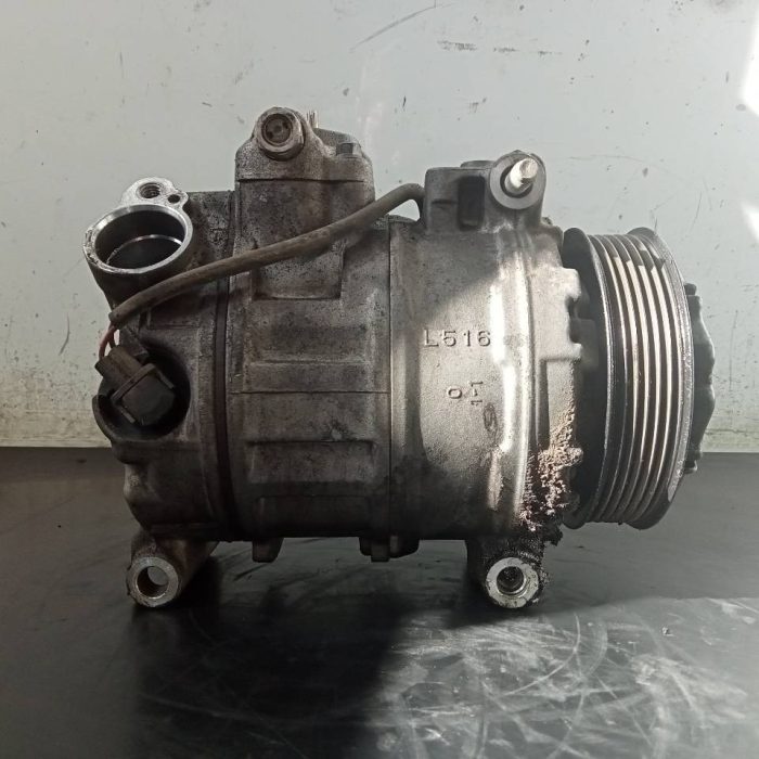405820