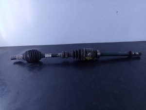 TRANSMISION DELANTERA DERECHA 39100BB22B / P1-A6-24 NISSAN QASHQAI (J10)