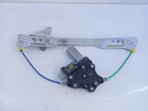 ELEVALUNAS DELANTERO IZQUIERDO 72049000 / E2-B6-65-2 OPEL CORSA E