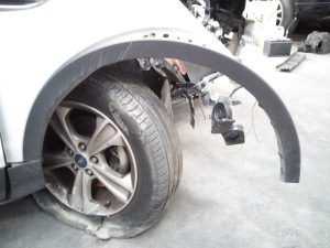 ALETIN DELANTERO DERECHO FORD KUGA (CBS)