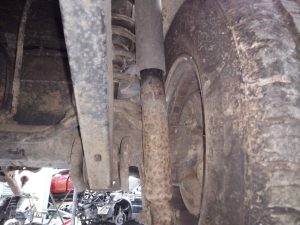 AMORTIGUADOR TRASERO IZQUIERDO CHRYSLER JEEP CHEROKEE (KJ)