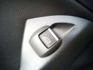 MANDO ELEVALUNAS TRASERO IZQUIERDO FORD KUGA (CBS)
