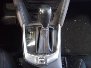 PALANCA CAMBIO MAZDA 2 LIM. ()
