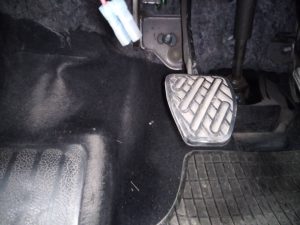PEDAL EMBRAGUE NISSAN X-TRAIL (T31)