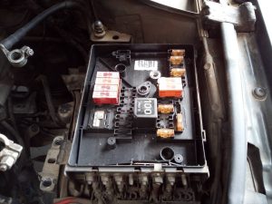CAJA RELES / FUSIBLES AUDI A3 (8P)