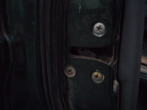 CERRADURA PUERTA DELANTERA IZQUIERDA NISSAN TERRANO/TERRANO.II (R20)