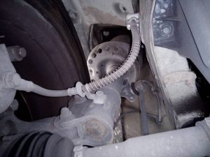 AMORTIGUADOR DELANTERO IZQUIERDO KIA CARENS ( )