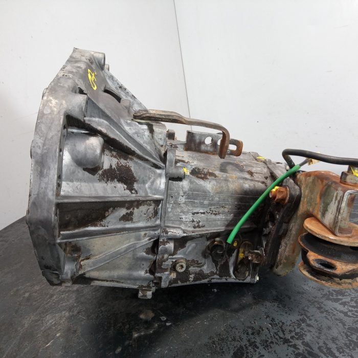 418057