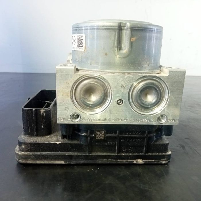 421066
