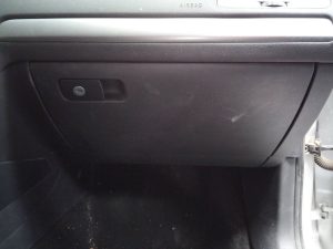 GUANTERA VOLKSWAGEN GOLF VII LIM. (5G1)