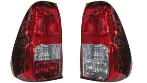 PILOTO TRASERO IZQUIERDO 16908611 / T2-5-A4-1 / NUEVO TOYOTA HILUX (KUN)