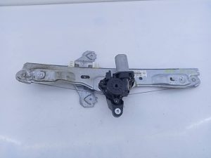 ELEVALUNAS TRASERO IZQUIERDO 827014EA0A / E2-A4-55-2 NISSAN QASHQAI (J11)