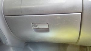 GUANTERA NISSAN PICK-UP (D22)