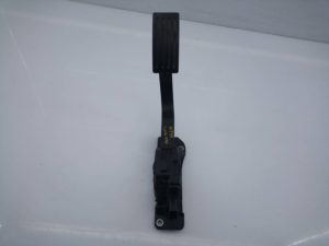 PEDAL ACELERADOR 31280595 / E3-B5-44-4 / 6PV01036822 VOLVO V40