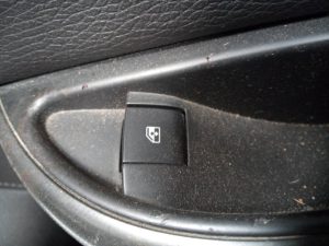 MANDO ELEVALUNAS TRASERO DERECHO OPEL ASTRA J LIM.