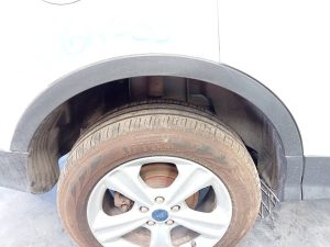 ALETIN TRASERO DERECHO FORD KUGA (CBS)