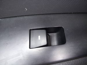 MANDO ELEVALUNAS TRASERO IZQUIERDO HYUNDAI IONIQ