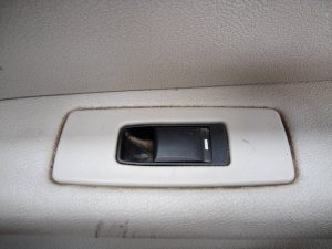 MANDO ELEVALUNAS TRASERO IZQUIERDO JEEP GR. CHEROKEE (WH)