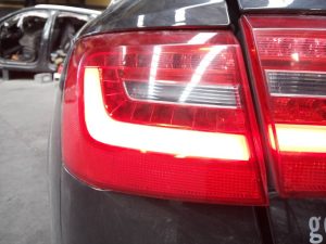 PILOTO TRASERO IZQUIERDO 4G9945095B / E1-B6-15-2 AUDI A6 AVANT (4G5)