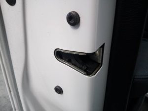 CERRADURA PUERTA DELANTERA IZQUIERDA BMW SERIE 1 BERLINA (E81/E87)