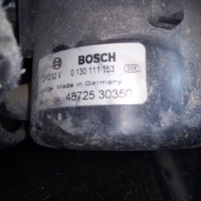438431