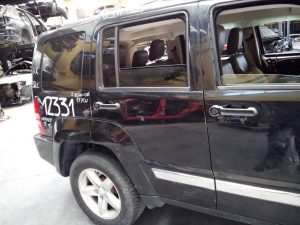 PUERTA TRASERA DERECHA JEEP CHEROKEE