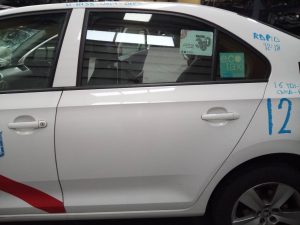 PUERTA TRASERA IZQUIERDA SKODA RAPID