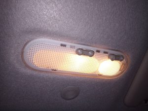 LUZ INTERIOR DACIA DUSTER