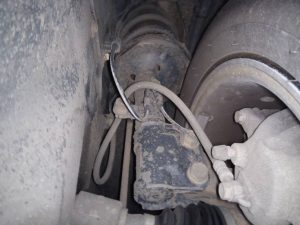 AMORTIGUADOR DELANTERO IZQUIERDO TOYOTA COROLLA VERSO (R1)