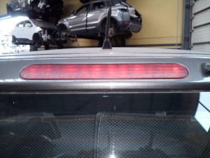 LUZ CENTRAL DE FRENO TOYOTA COROLLA VERSO (R1)