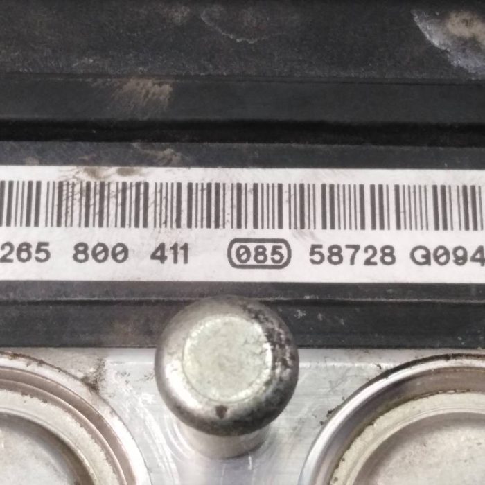 445711