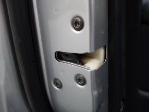 CERRADURA PUERTA DELANTERA IZQUIERDA MITSUBISHI OUTLANDER (CW0)