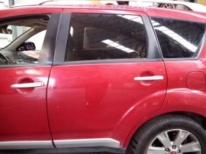 PUERTA TRASERA IZQUIERDA MITSUBISHI OUTLANDER (CW0)