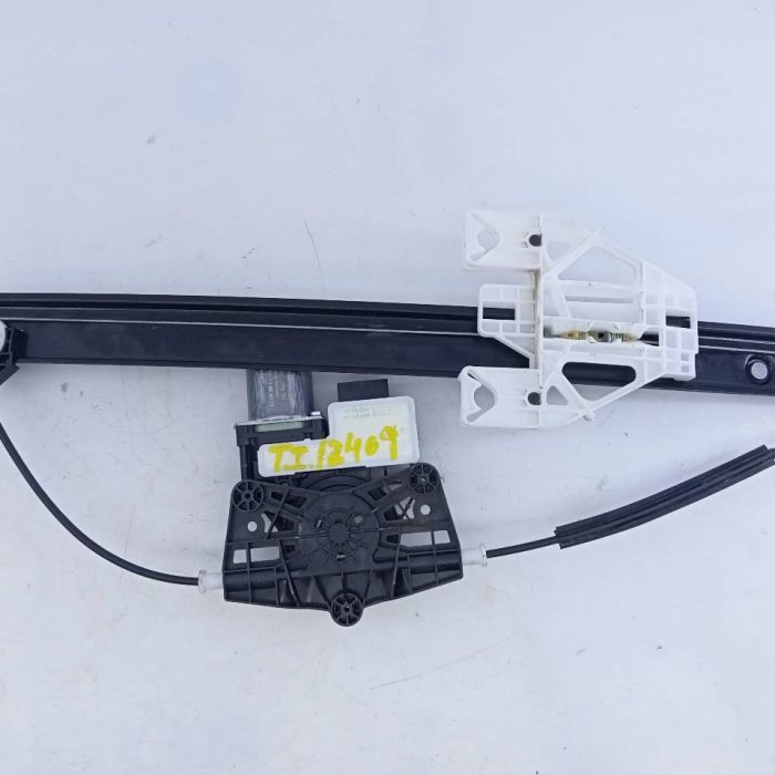 447103
