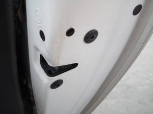 CERRADURA PUERTA TRASERA DERECHA SEAT ARONA