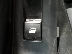 MANDO ELEVALUNAS TRASERO IZQUIERDO PEUGEOT 5008