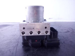 ABS 58920A2210 / P3-B9-19-1 / 6158945200 KIA CEE´D