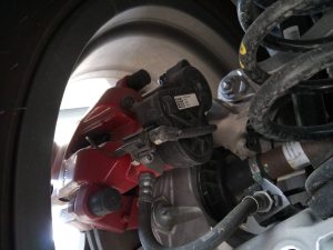 PINZA FRENO TRASERA IZQUIERDA ALFA ROMEO STELVIO (630)