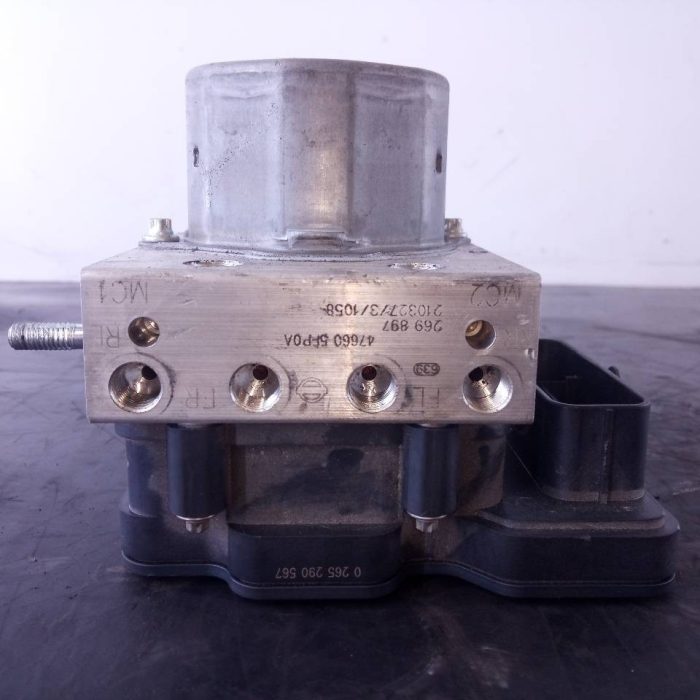 460977